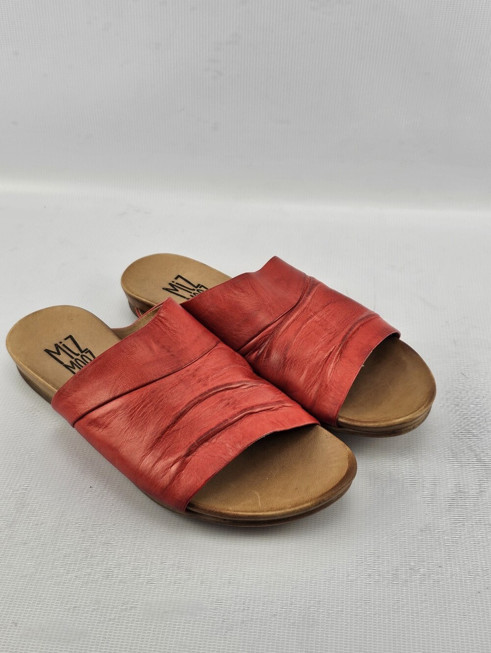 Miz Mooz Women's Leather Slip-on Comfort Sandals Red Size 6